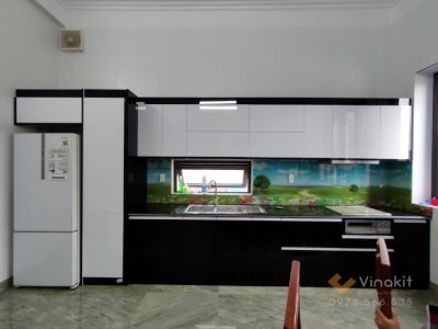 Hoàn thiện thực tế bộ tủ bếp inox cánh Acrylic bóng gương sang trọng tại nhà chị Hoàn Hải Phòng do Vinakit thi công