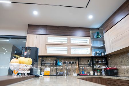 Hoàn thiện tủ bếp Laminate Ecopark sang trọng nhà cô Lan