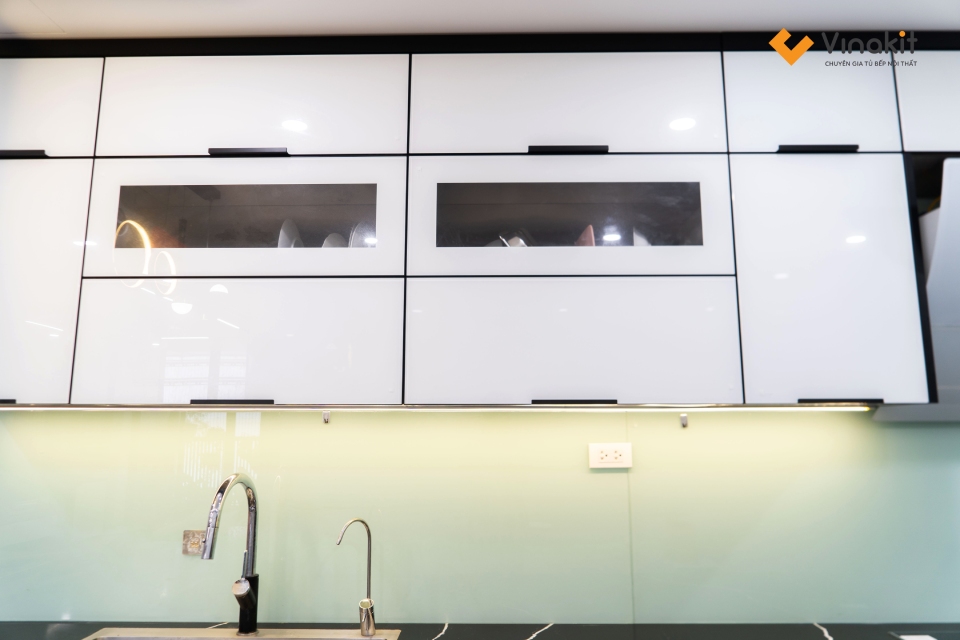 kính ốp bếp 