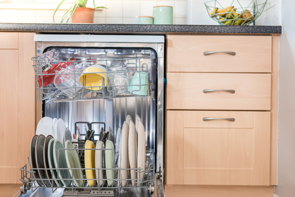 Dùng máy rửa bát có sạch không?