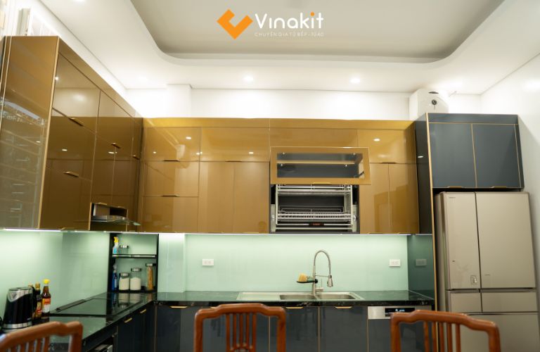 Tủ bếp nhôm tấm Vinakit