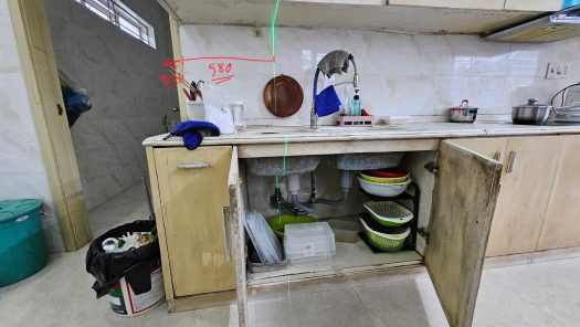 Vinakit trực tiếp khảo sát và đo đạc thông số thực tế tại nhà anh Cường.