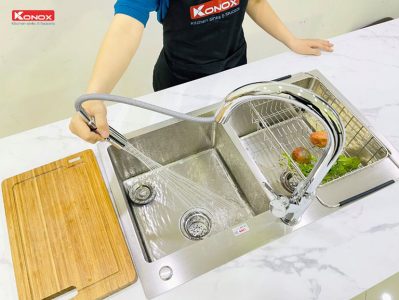 vòi rửa bát dây rút