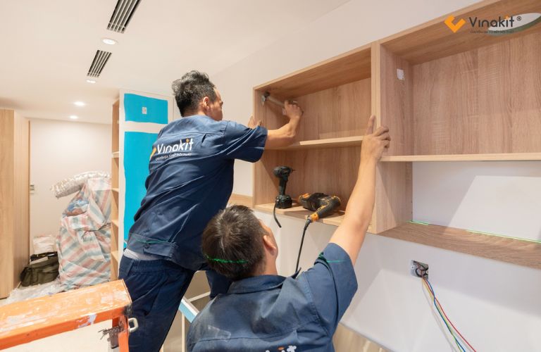 Tủ bếp đóng sẵn có thể linh hoạt khi thay đổi hoặc di chuyển sang địa điểm khác