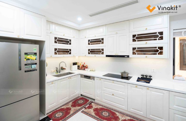 Tủ bếp MDF sơn Inchem nhà anh Nam