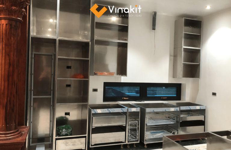 Phần khung tủ (thân tủ inox)