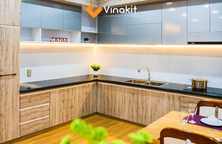 Lớp phủ giả gỗ và chất lượng sơn tĩnh điện