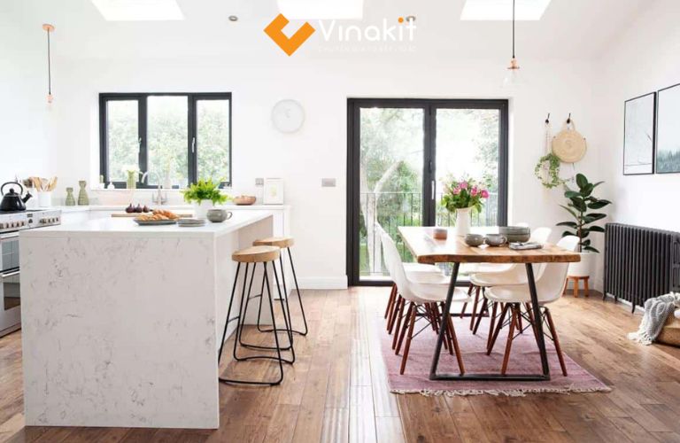 Thiết kế bếp với đủ ánh sáng và không khí lưu thông