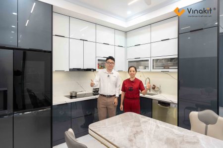 Hoàn thiện tủ bếp inox cánh kính Hải Phòng nhà anh Đủ với phụ kiện cao cấp