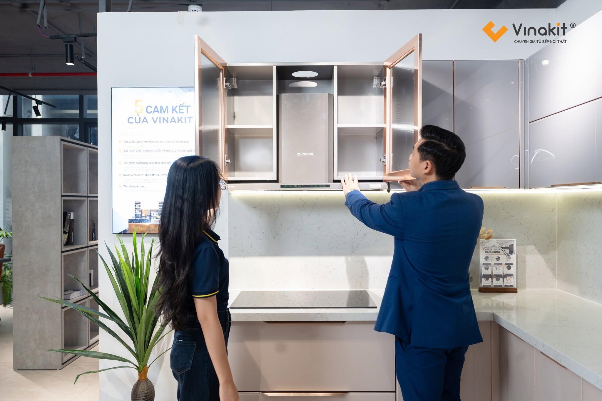 100 giờ trải nghiệm thực tế Tủ bếp Inox Quốc dân Vinakit 2027