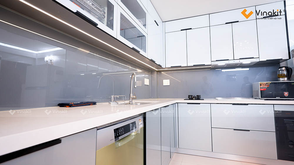 Tủ bếp inox cánh kính Anh Khảm - Quận 3, TP.HCM